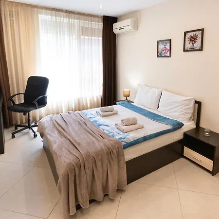 Becentral! By Rv Appartamento Varna