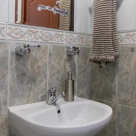 Becentral! By Rv Apartman