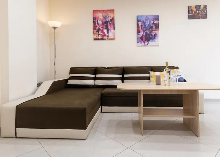 Becentral! By Rv Lejlighed