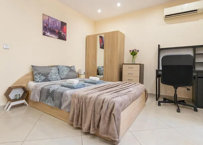 Becentral! By Rv Lejlighed Varna